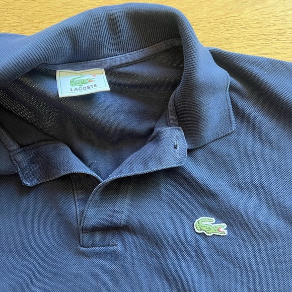 Vintage navy Lacoste polo size L - Picture 3 of 3